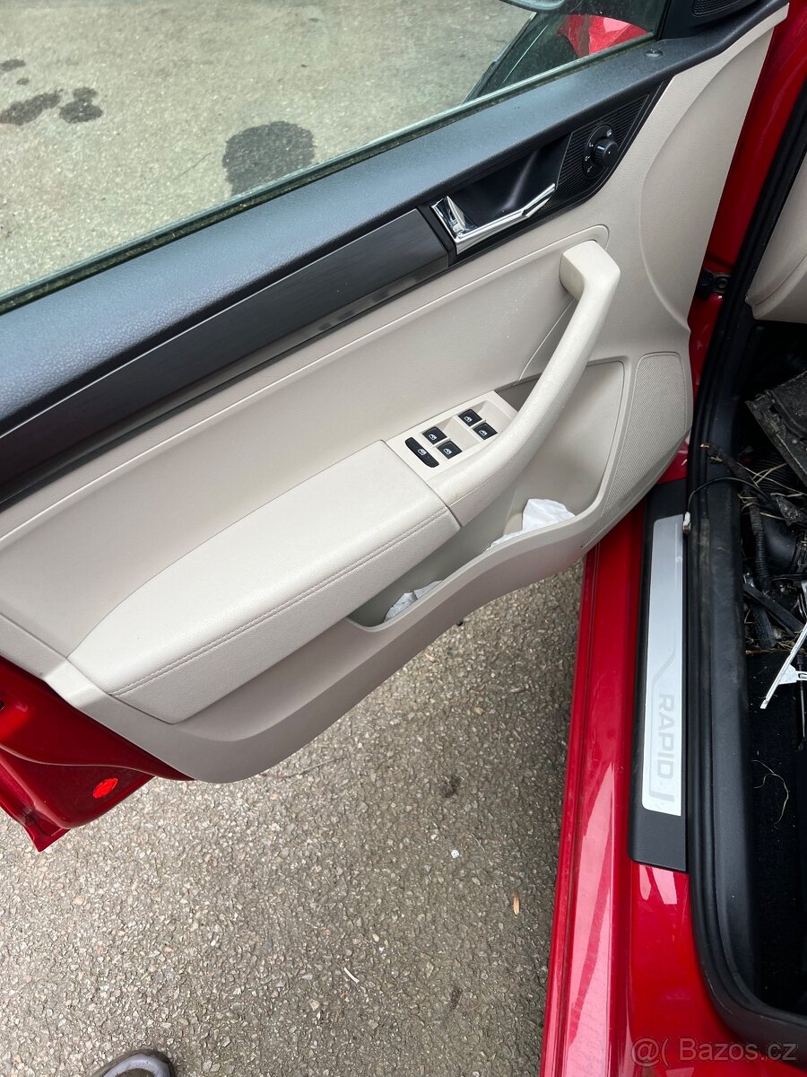 Kožený interiér Škoda Rapid - 2