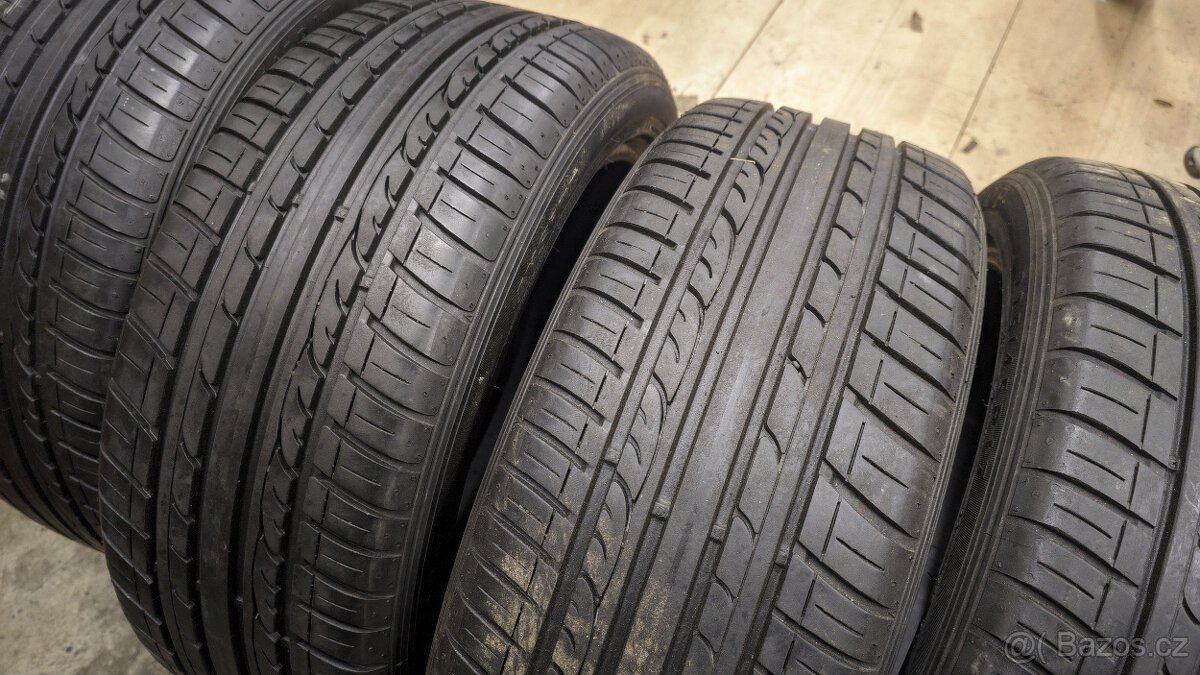 Letní sada Dunlop SP Sport Fastresponse 225/45 R17 91W - 2