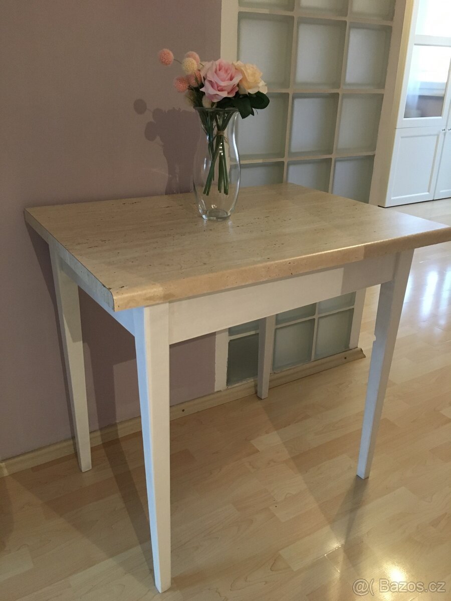 Stůl jídelní - 2