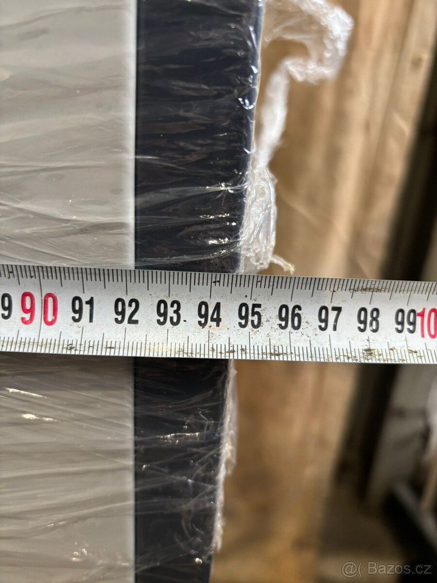 Kovová skříň - 2