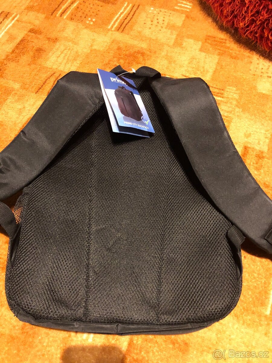 Černý batoh nový, praktický - 2