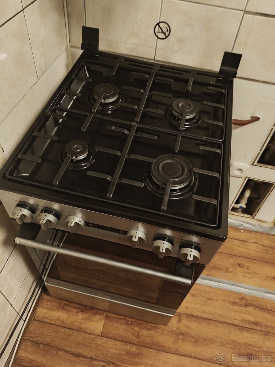 Sporák s digestoří - 2