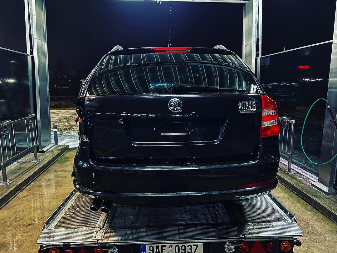 Náhradní díly Škoda Octavia 2 RS kombi 2009 CEGA KNY LF9R - 2