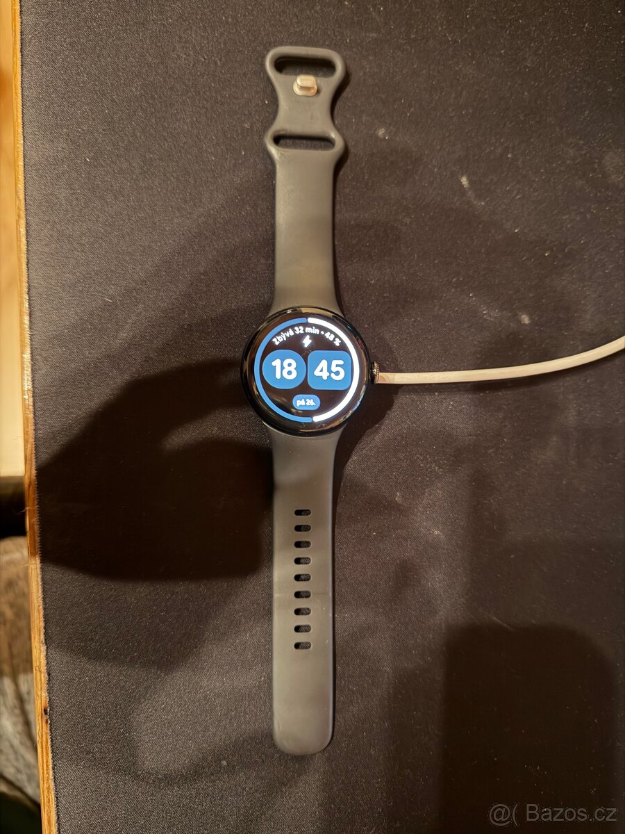 Google Pixel Watch 3 41 mm + Supcase Unicorn Beetle Pro - 2