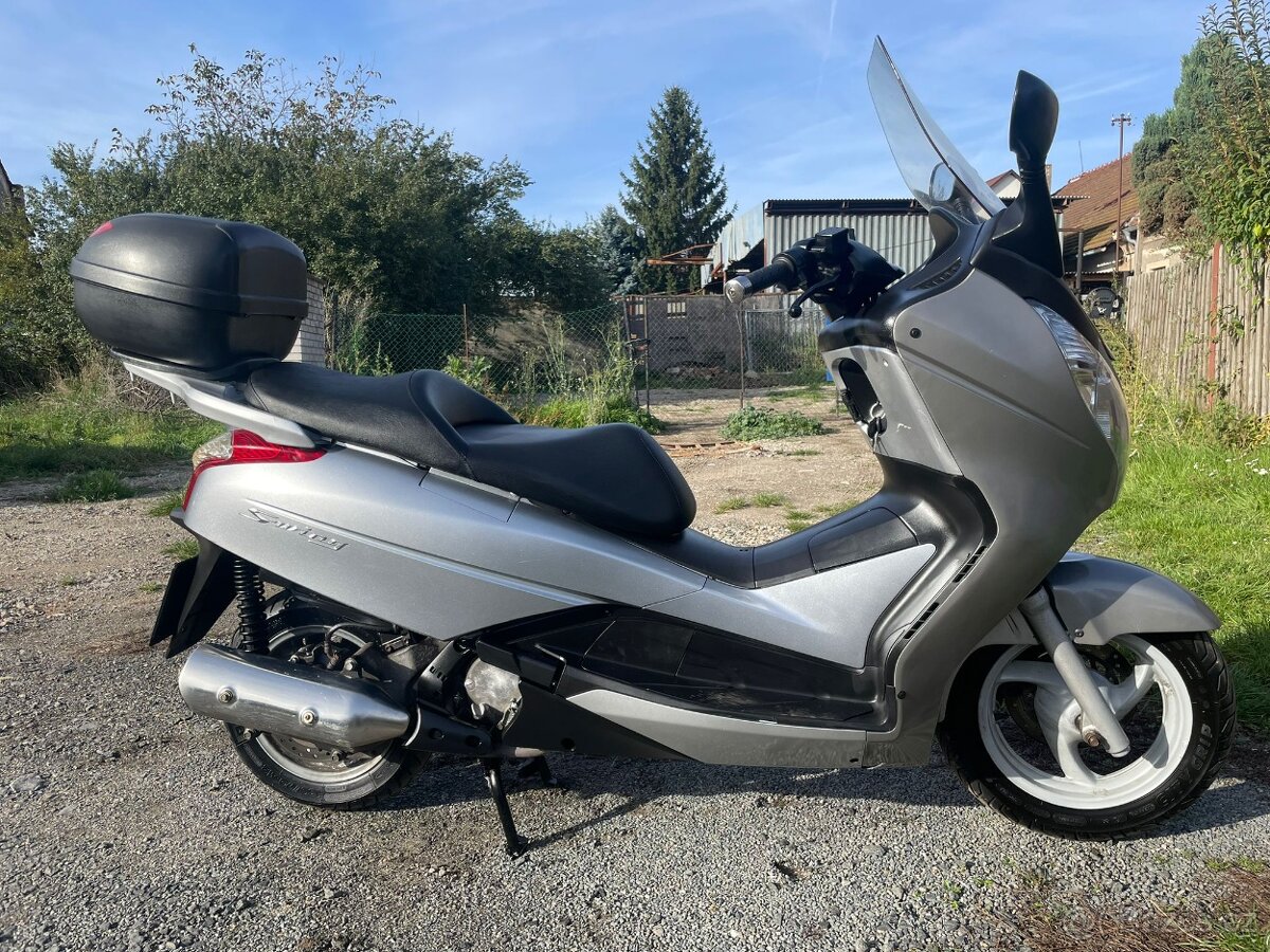 Honda S-wing 125 ABS - 2