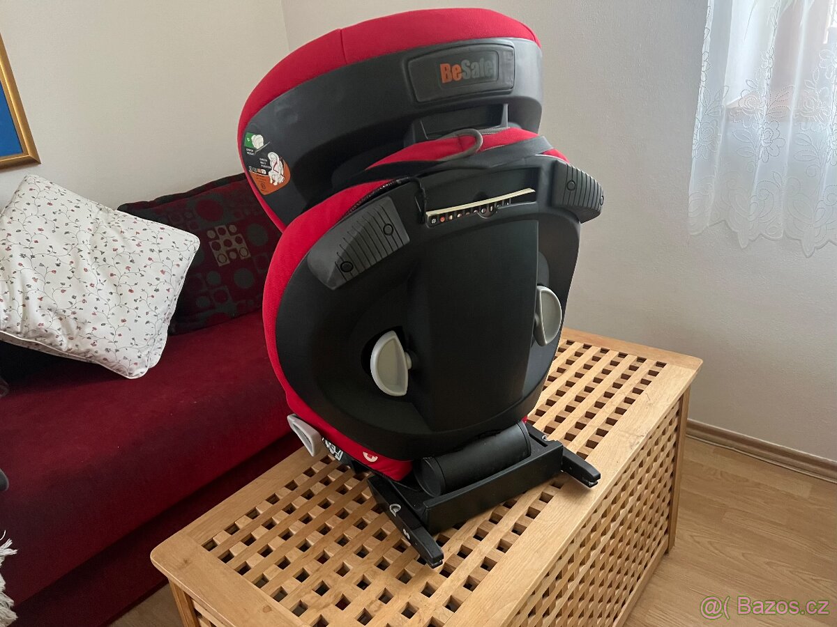 Autosedačka IZI Up flux ECE R44 04 - 2