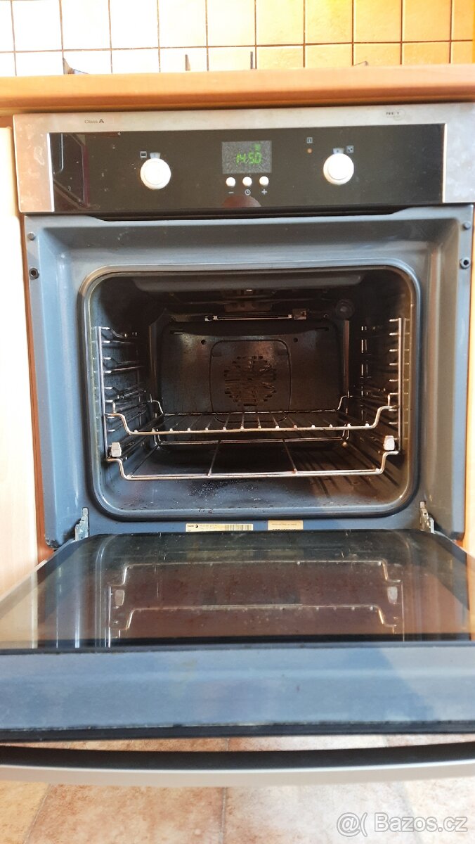 Vestavná trouba - 2