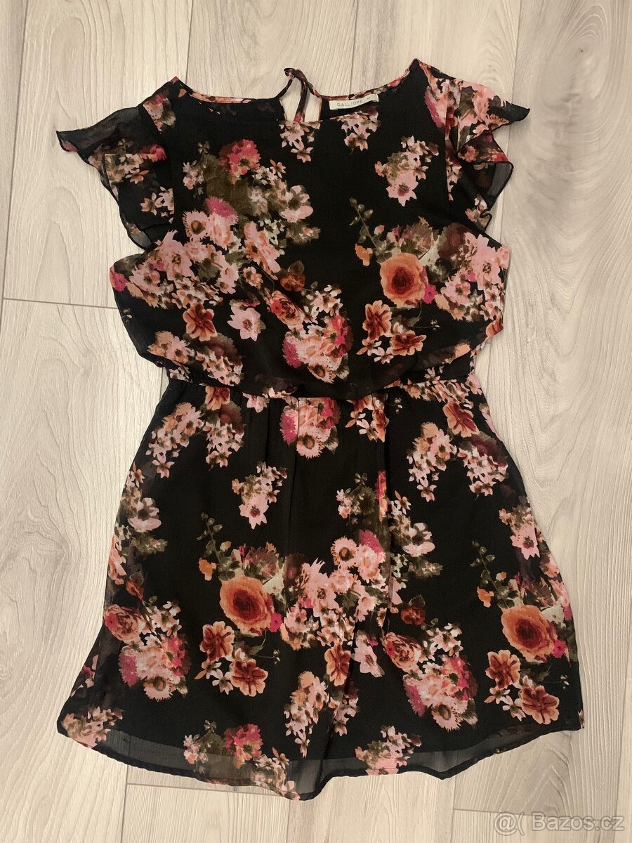 Letní šaty s květinami - 2
