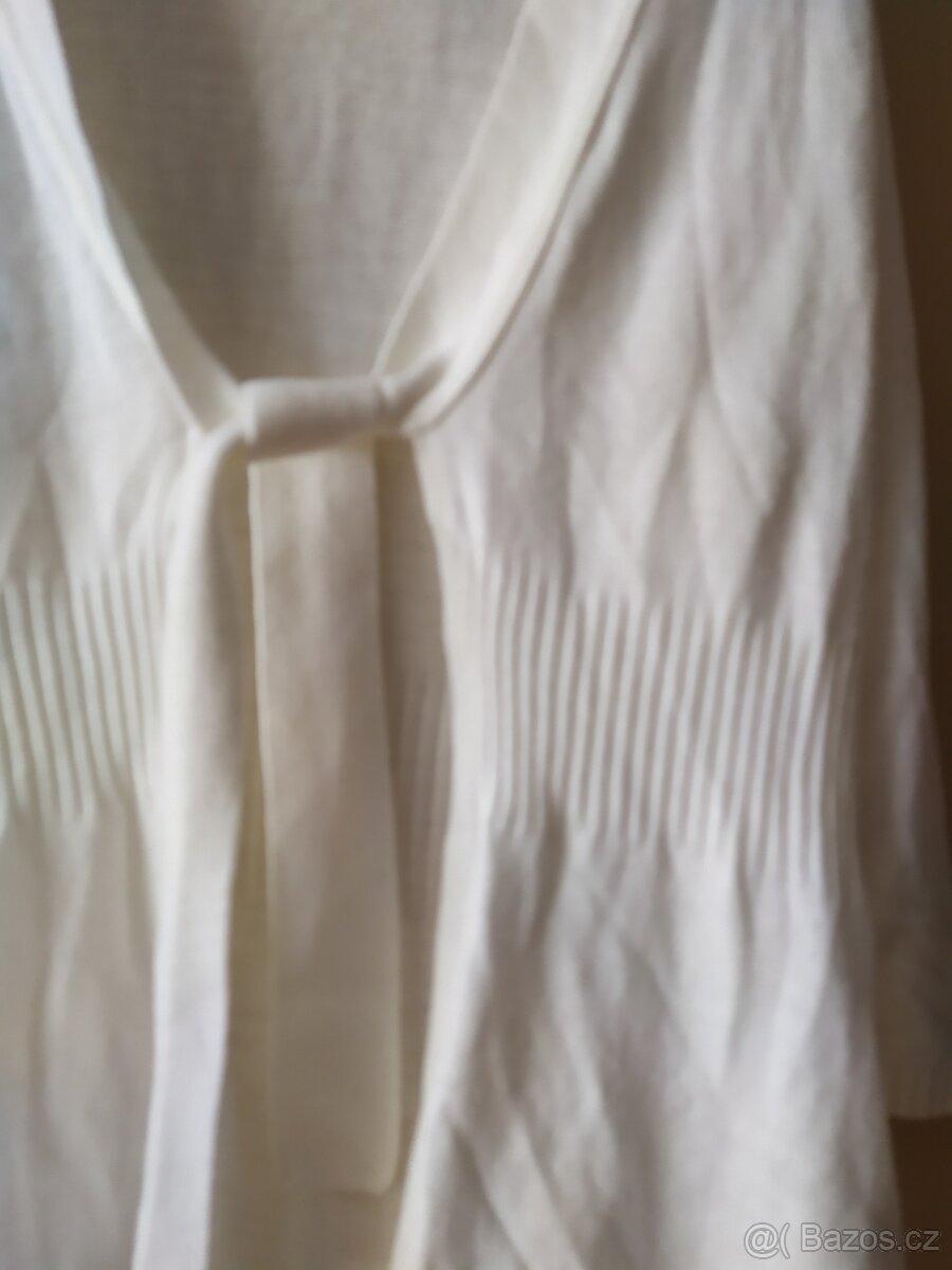 krásný bílý kardigan - 2