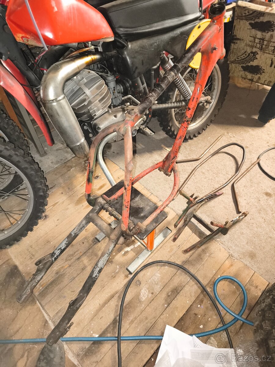 Rám čz motokros - 2