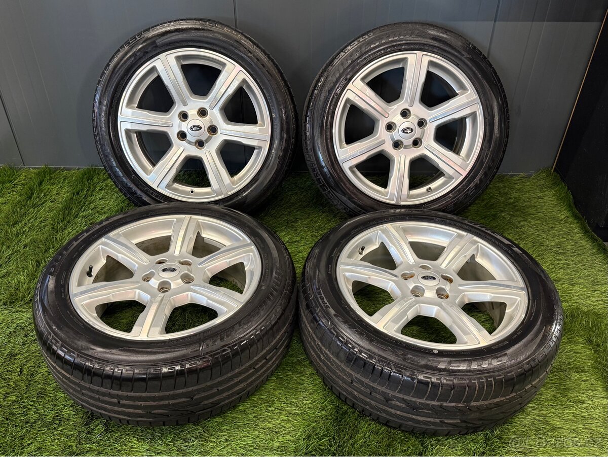 Range Rover Vogue kola - 2