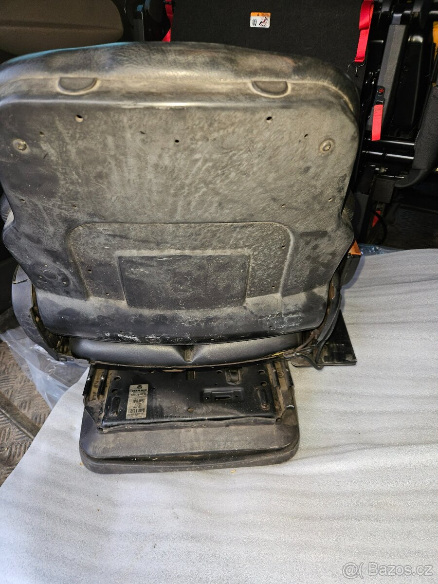 Grammer - mechanická sedačka - 2