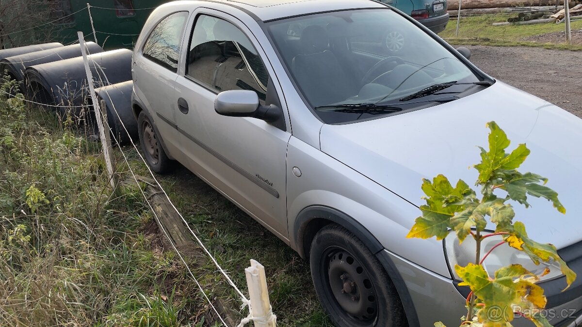 Opel Corsa 1,2 16V - 2