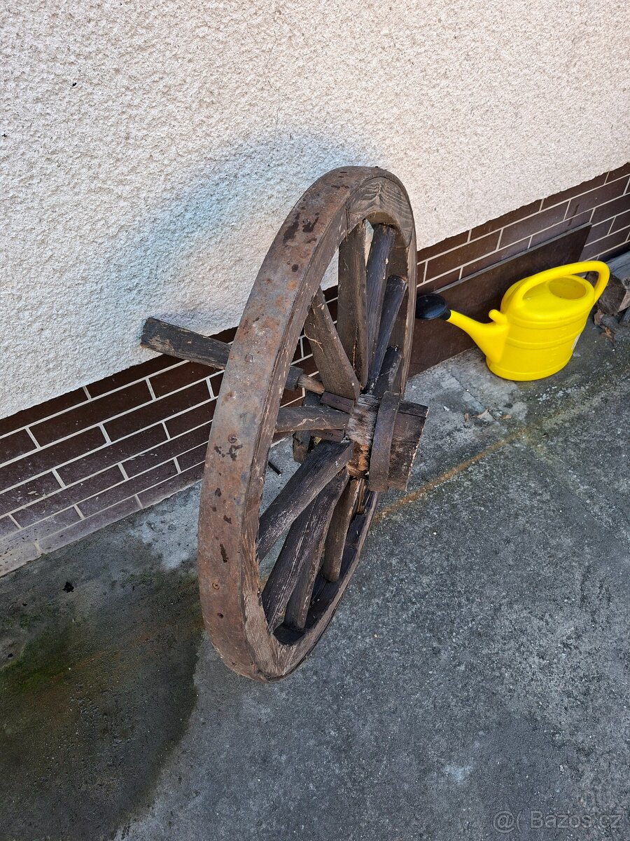 Loukoťové kolo - 2