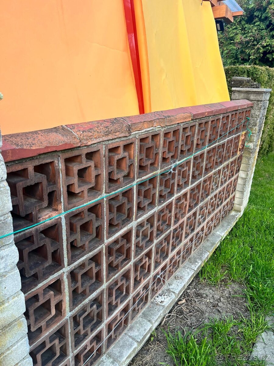 Zídka - 2