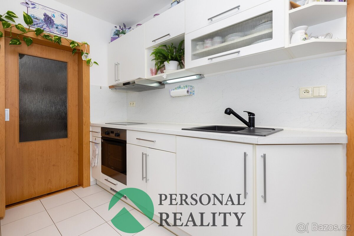 Prodej bytu 2+1 47 m², Pardubice - ul. Luďka Matury - 2