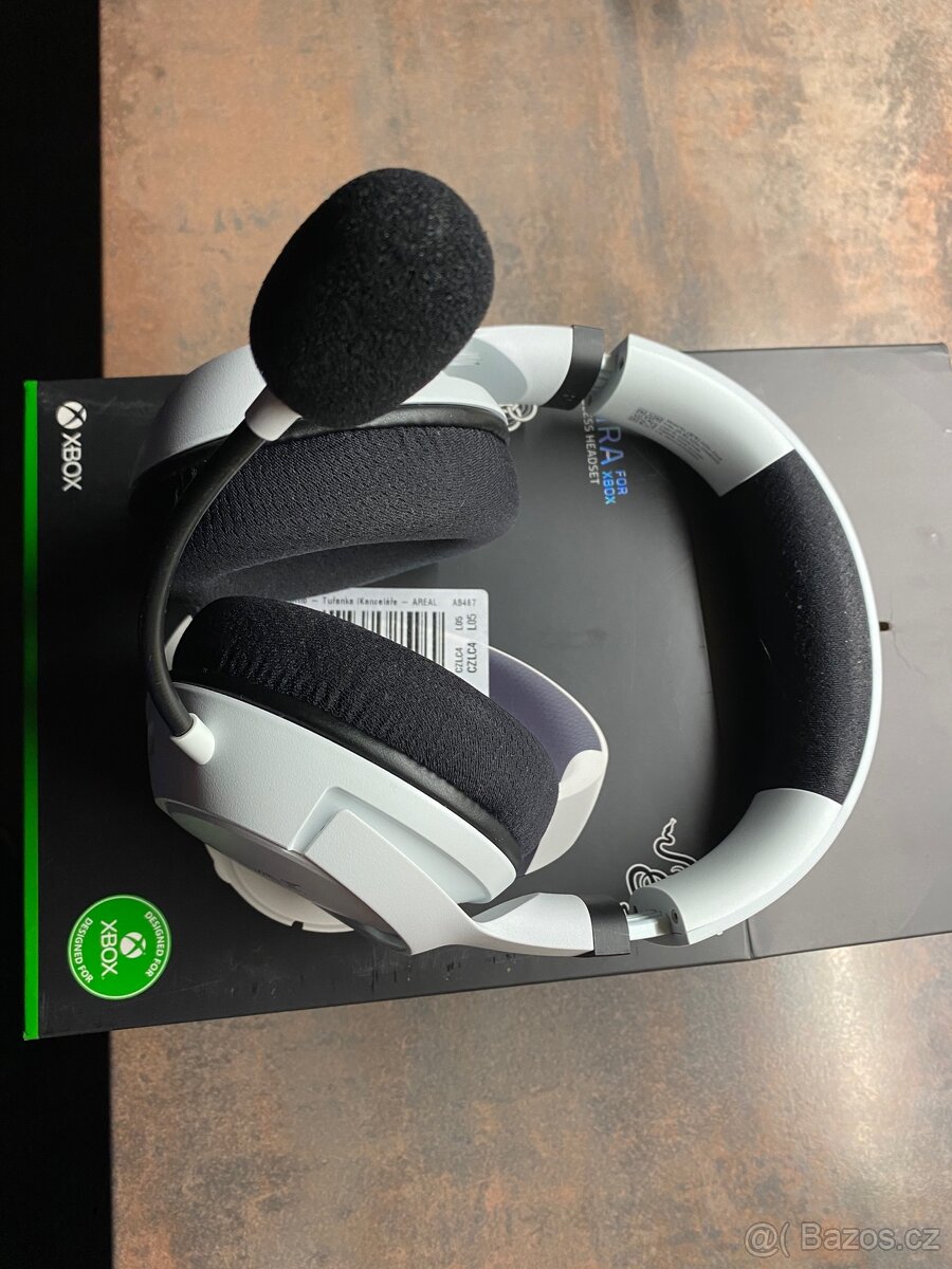 Bezdrátová sluchátka Razer Kaira - 2