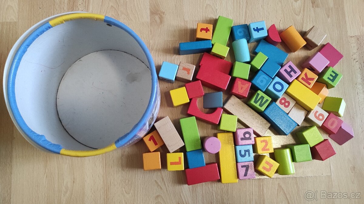 Dřevěné kostky Woody, plastová pyramida / skládanka, hrací m - 2