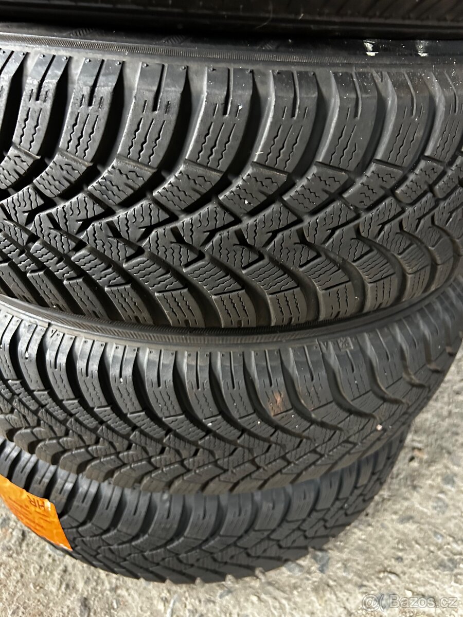 Toyota Yaris hybrid, 175/65/15 T zimní sada - 2