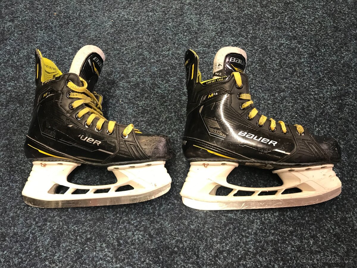 BAZAR - HRÁČSKÉ HOKEJOVÉ BRUSLE BAUER SUPREME M4 INT. - 2