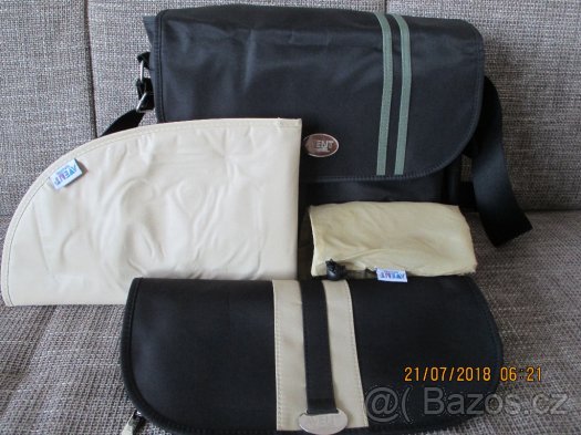 Přebalovací taška AVENT Urban bag - 2