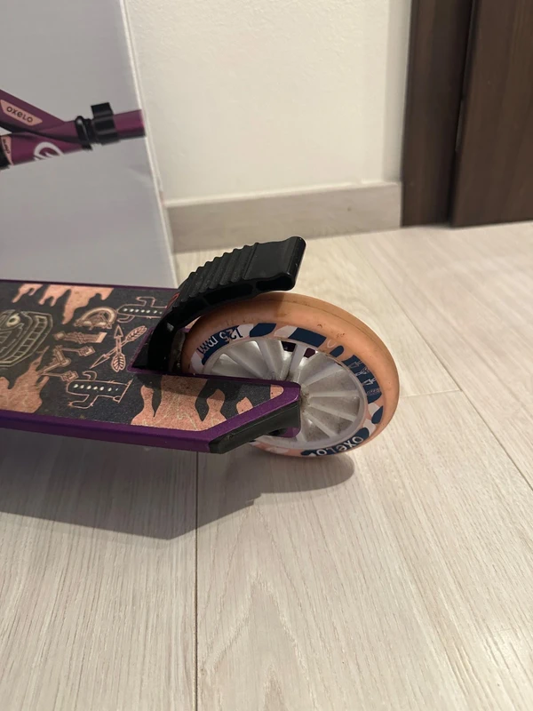 Dětská koloběžka s brzdou na řídítkách a odpružením MID5 - 2