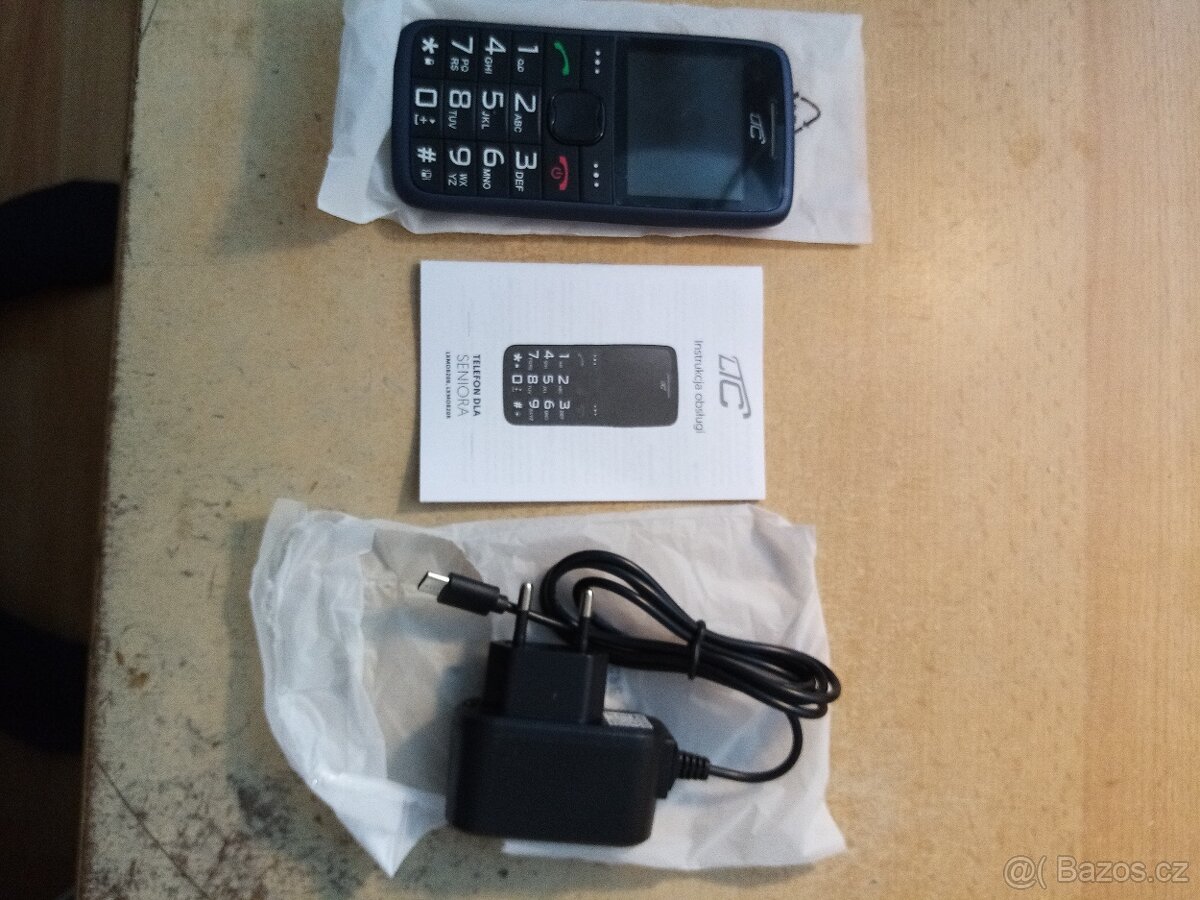 Mobilní telefon nový - 2