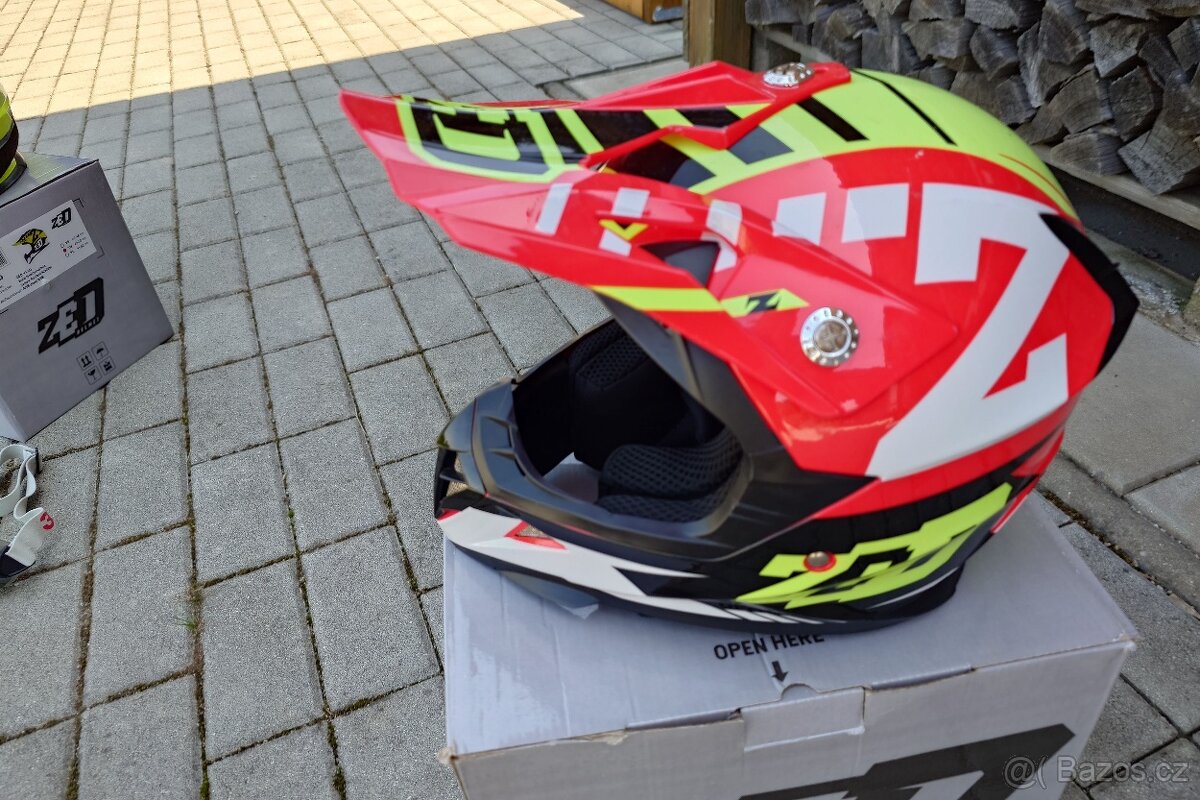 dětská helma na motorku - 2
