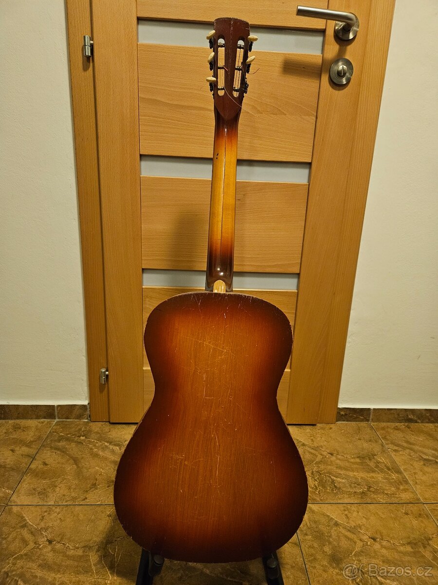 malá kytara Cremona Luby 525 - 2