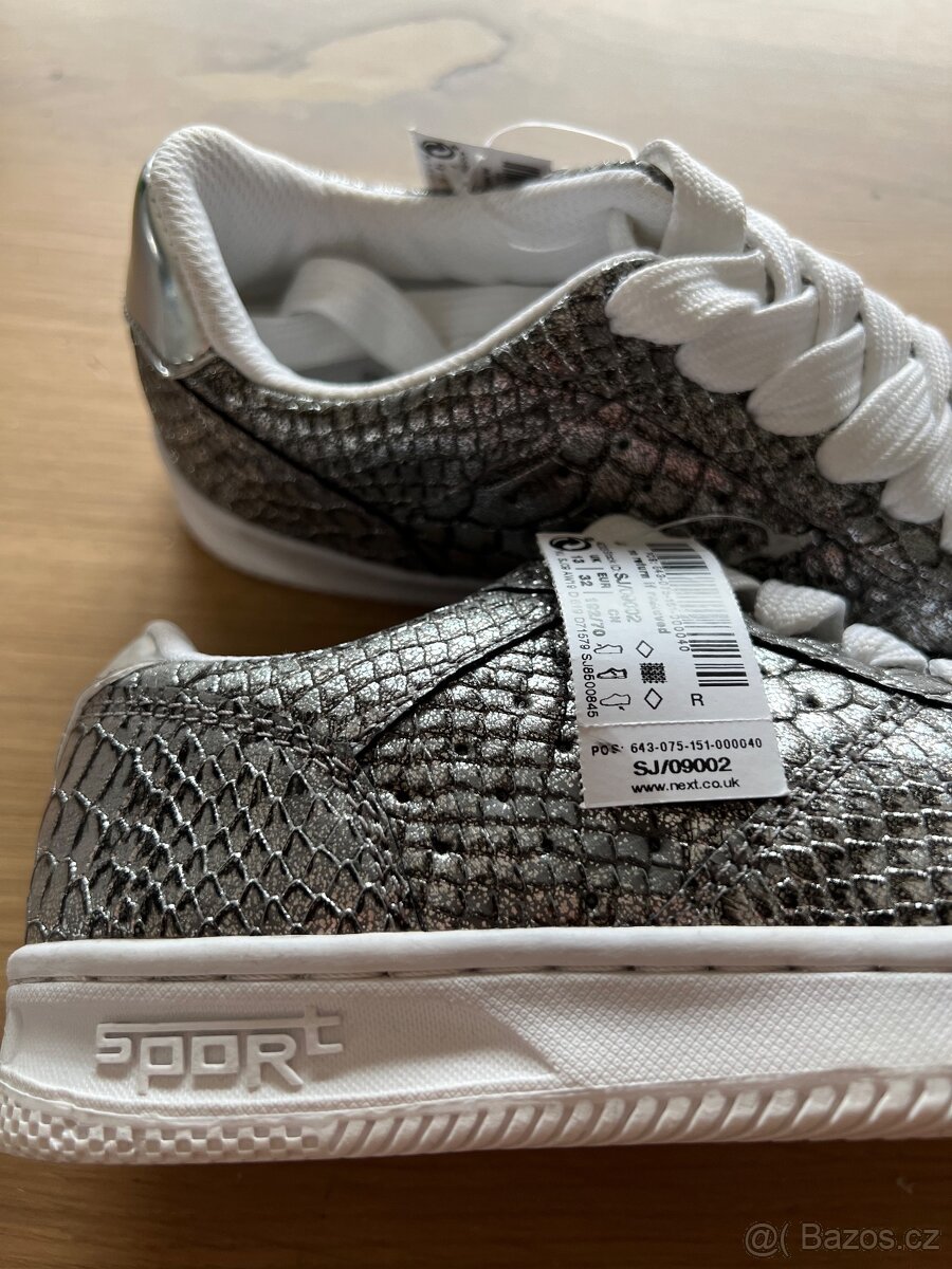 vel.32 NOVÉ NEXT třpytivé tenisky - 2