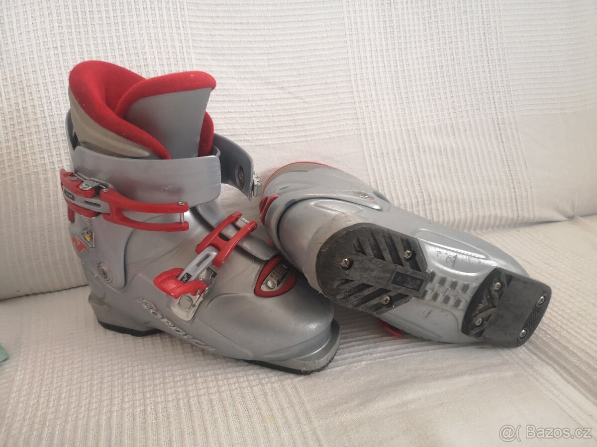 Lyžáky Nordica vel. 24 - 2