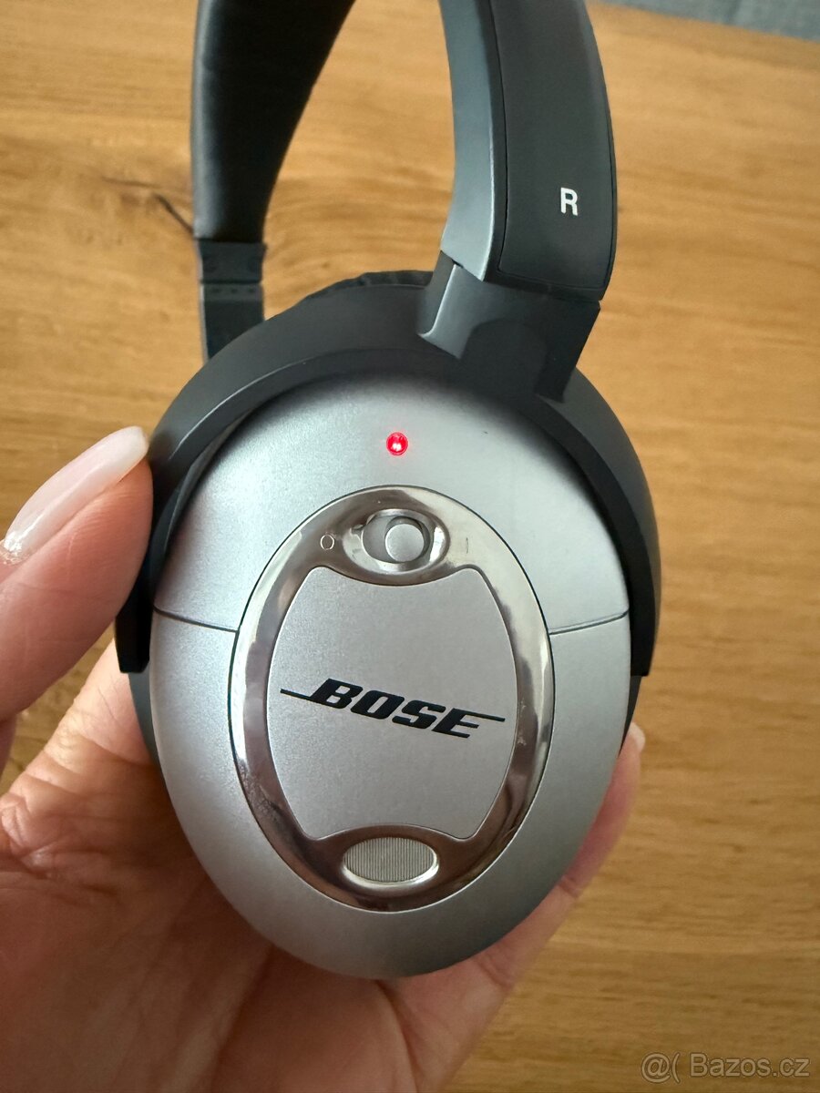 BOSE Noise Cancelling sluchátka - 2