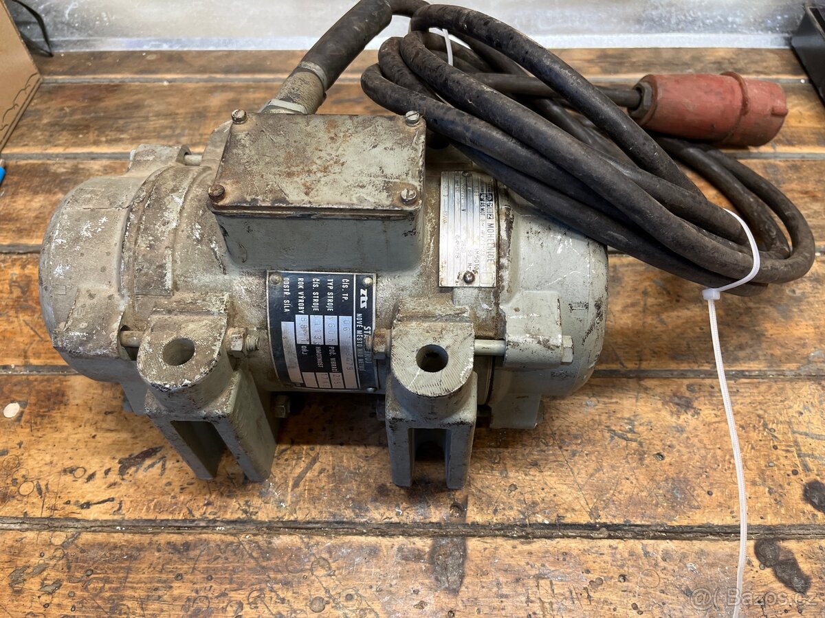 Vibrační elektromotor Stavostroj - 2