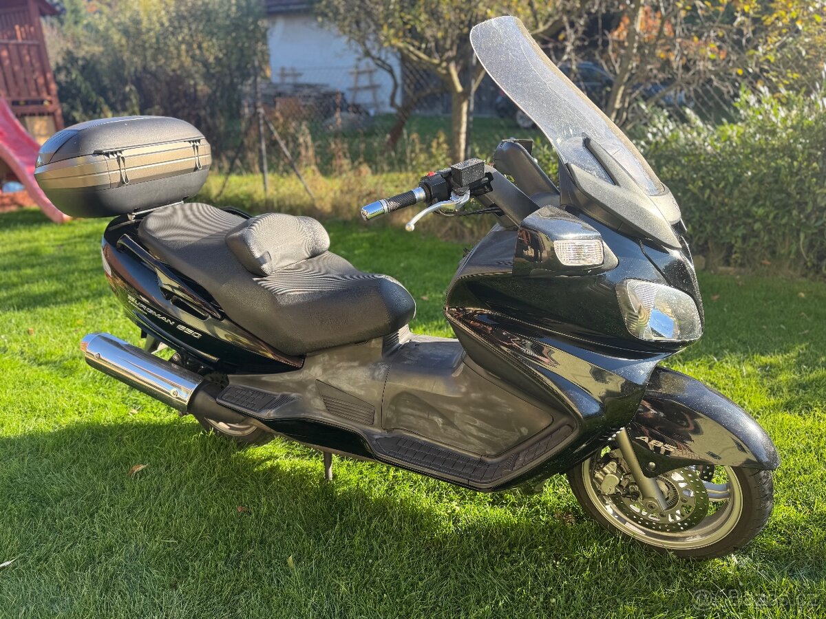 Suzuki Burgman 650 - 2