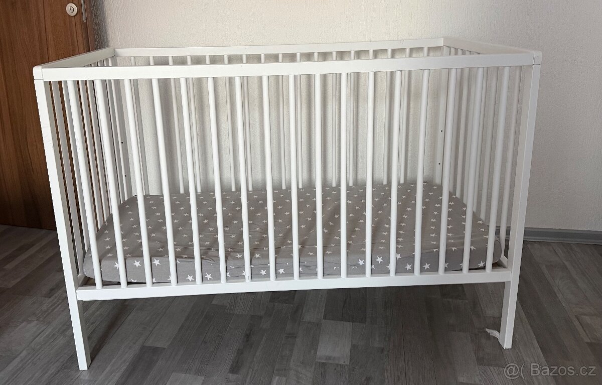 Bílá dětská postýlka - 2