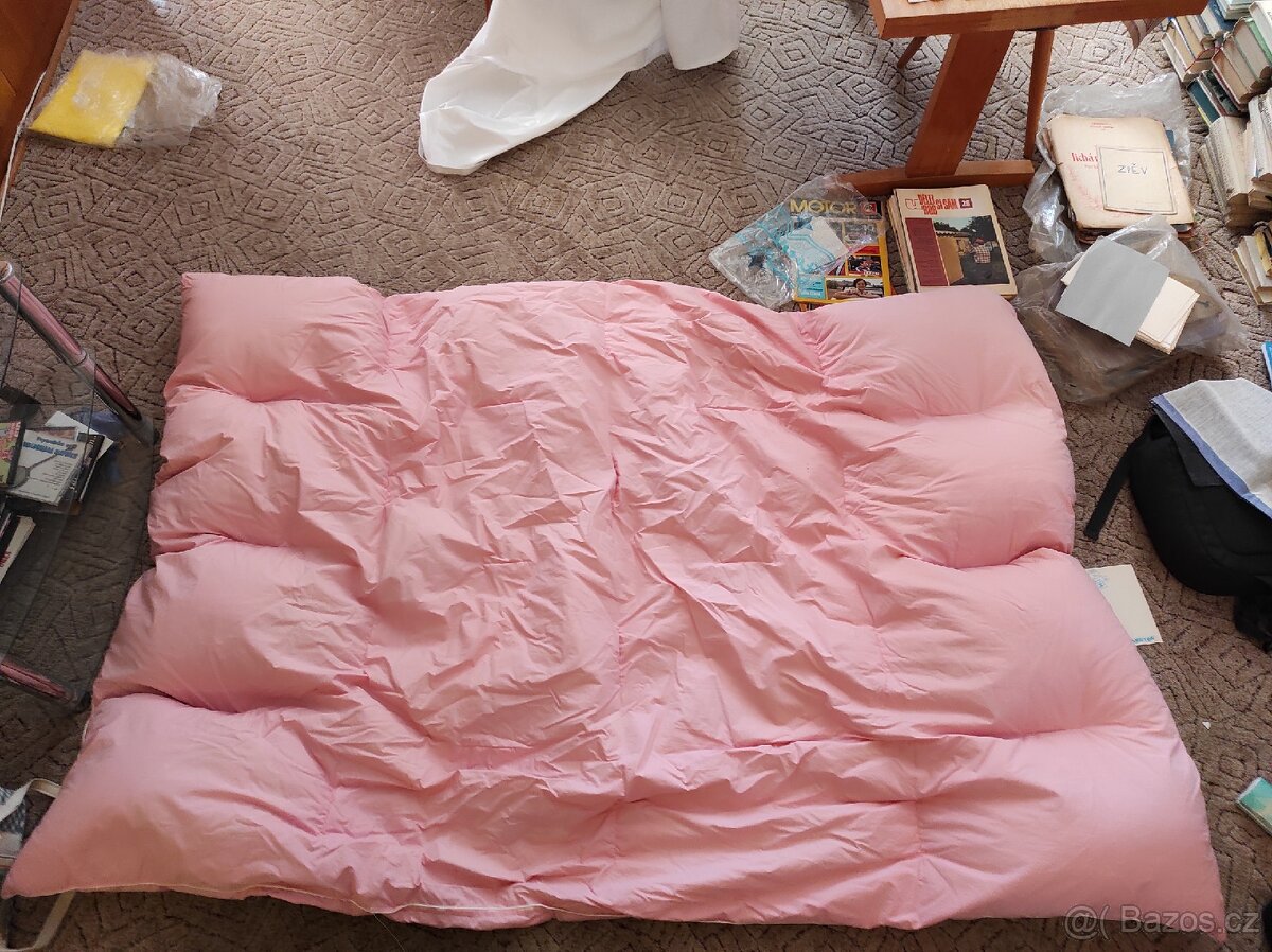 3x péřová deka + 3x polštář - 2