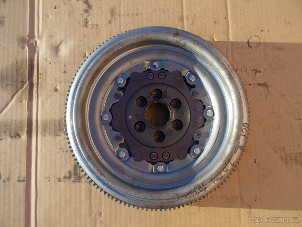 DSG setrvačník Škoda Octavia II 415074009 - 2