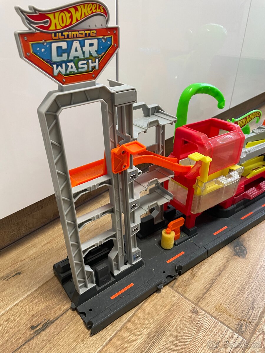 Myčka hotwheels - 2