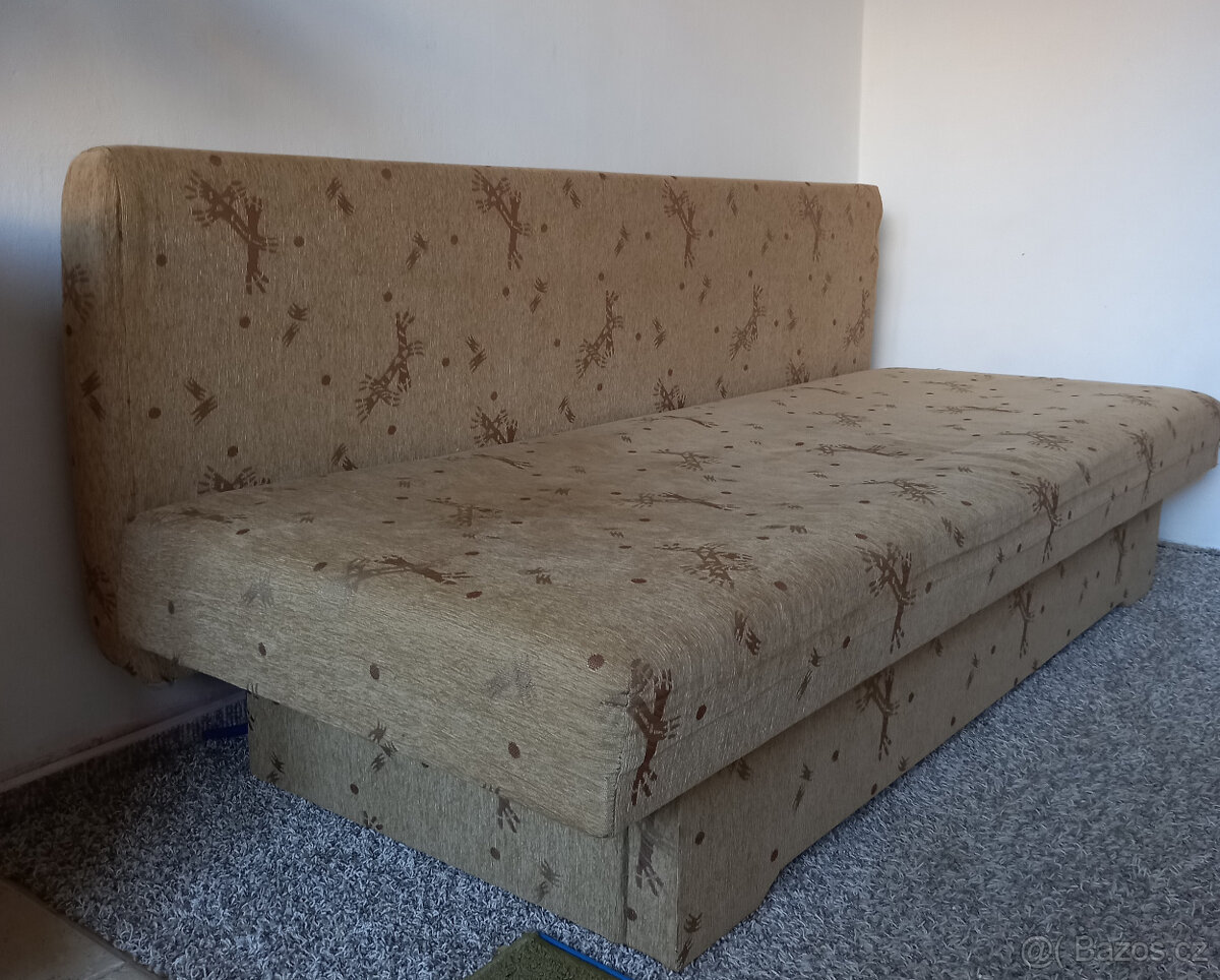 rozkládací gauč - 2