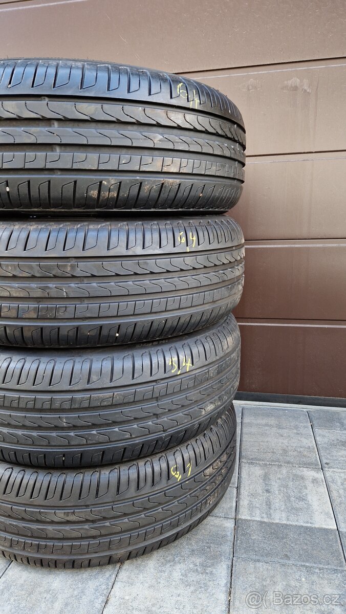 205/55 R17 pirelli letni - 2