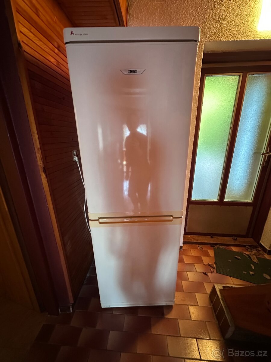 Lednička Zanussi s marazákem - 2