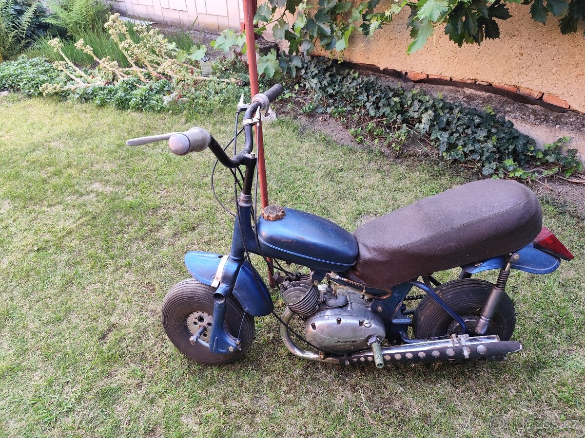 Stadion S11 stavba minibike - 2