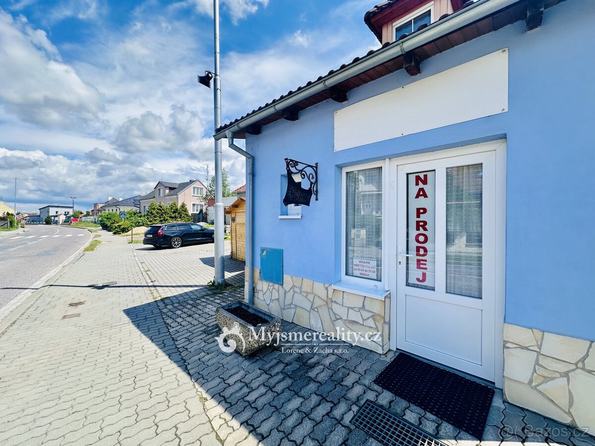 Prodej provozovny s parkovištěm, celková výměra 99 m2 - ulic - 2