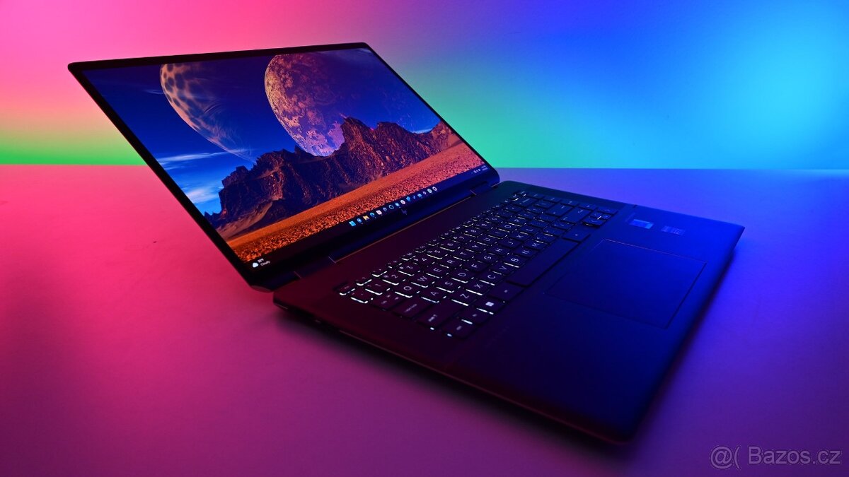 LUXUSNÍ hp spectre s maximální výbavou - 2