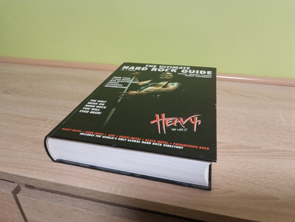 THE ULTIMATE HARD ROCK GUIDE (EUROPE) - anglicky - 2