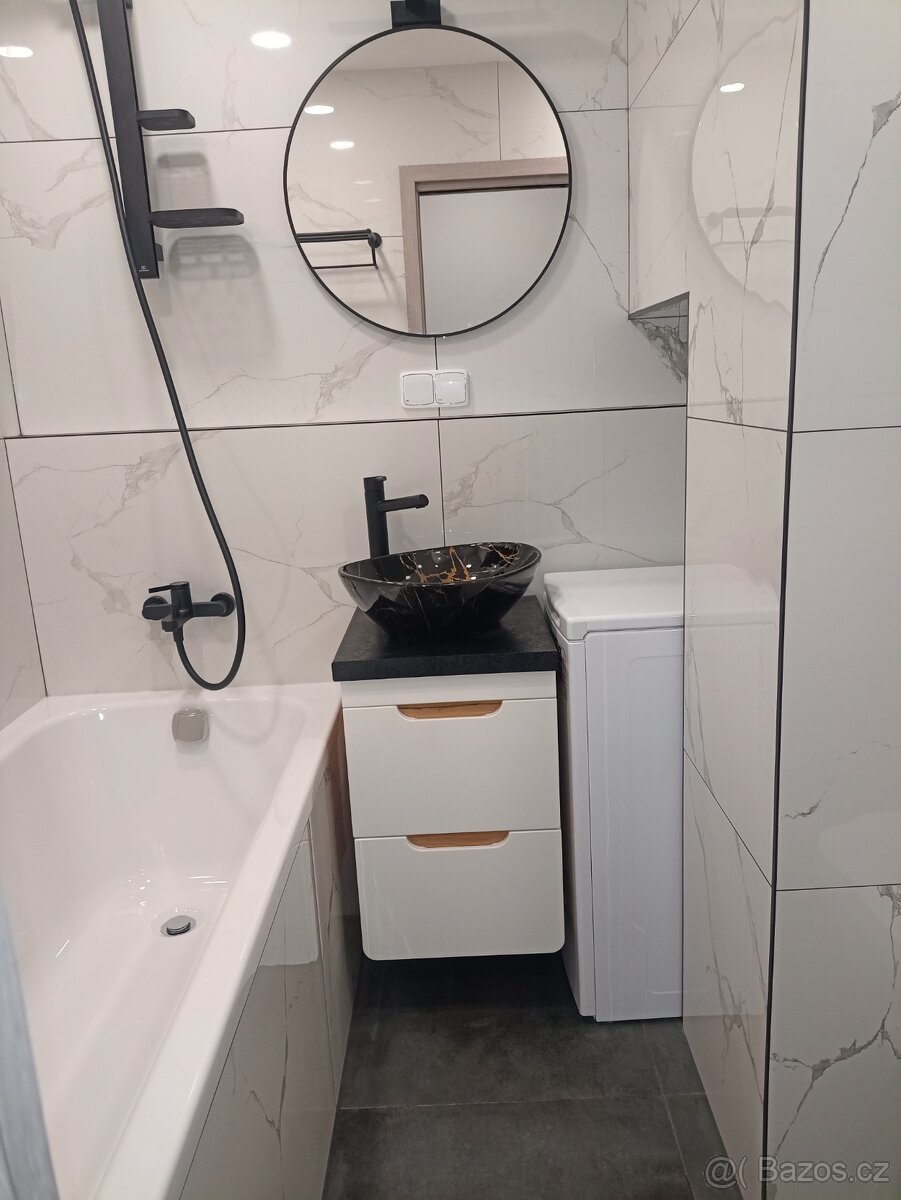 Pronájem bytu 1+kk,v Ostravě Zabrehu - 2