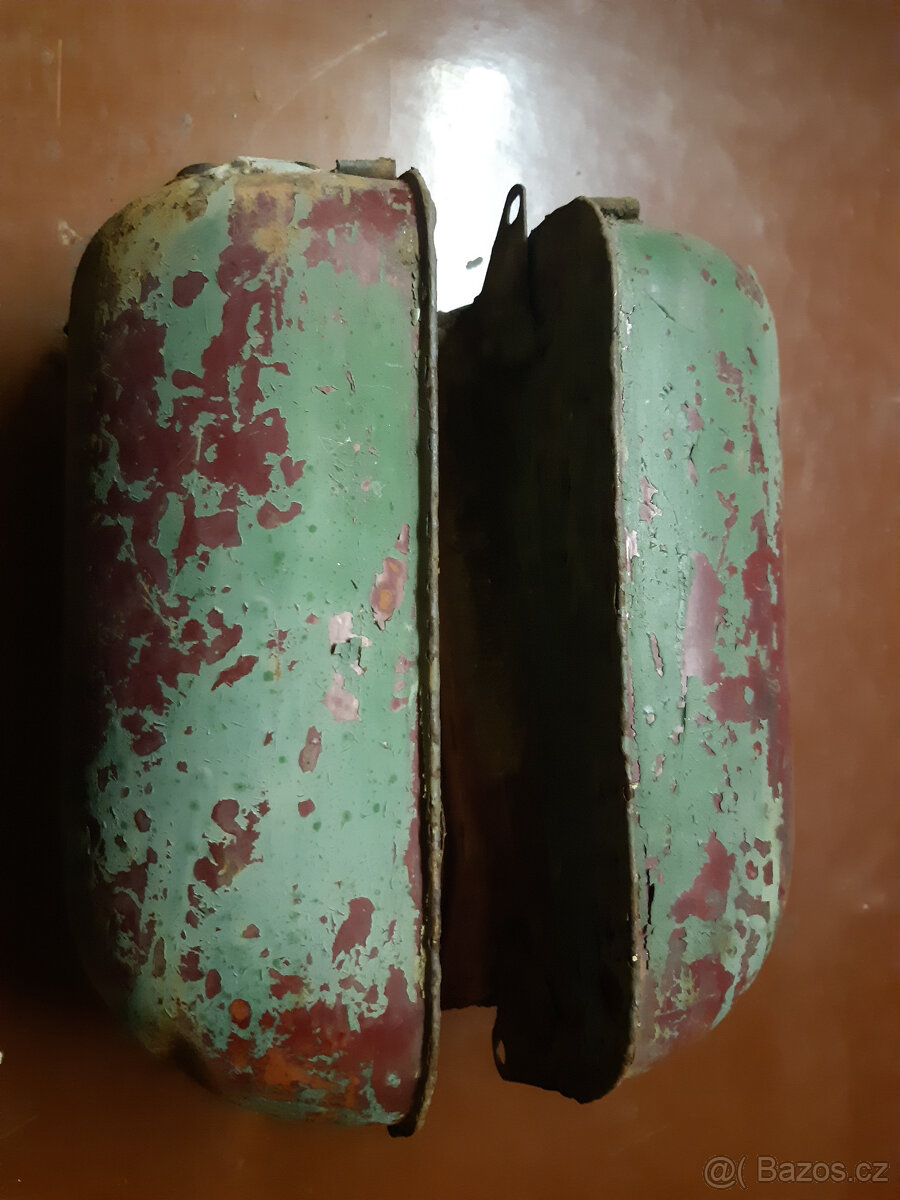 JAWA 550 - nádrž - 2