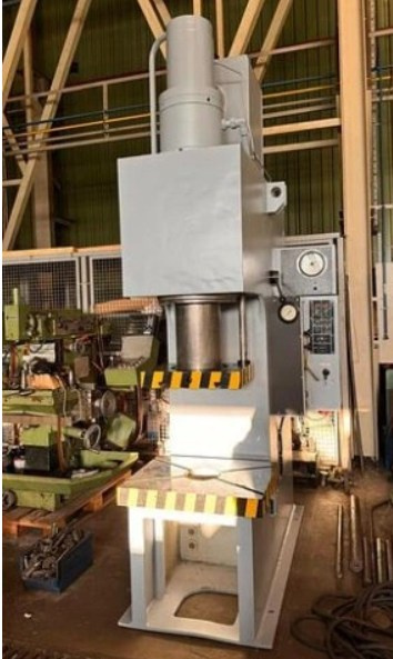 Lisy - hydraulické PYE 100 - 2