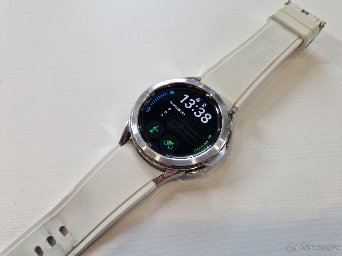Samsung Galaxy Watch4 - 2