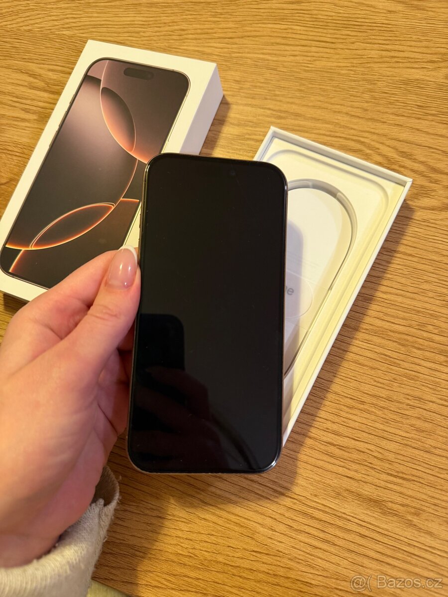 Apple iPhone 16 Pro 256 GB Desert Titanium - 2